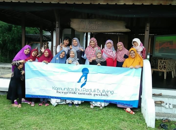 Diskusi Cyberbullying Bersama Komunitas di Padepokan ASA