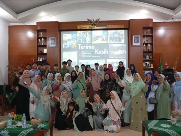 Diskusi Asik Pola Asuh Remaja di SMP Muhammadiyah 3 Yogyakarta